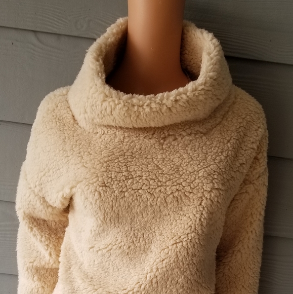 A New Day Sherpa Pullover Sweater - Picture 8 of 8